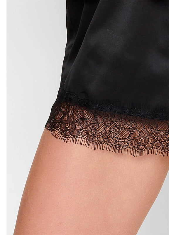 Shortama zijden zwart met kant