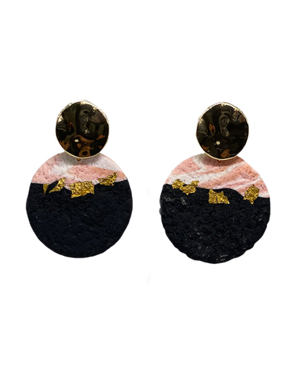 Oorhangers met zwart en roze