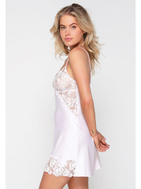Nachtjurkje lila met kant