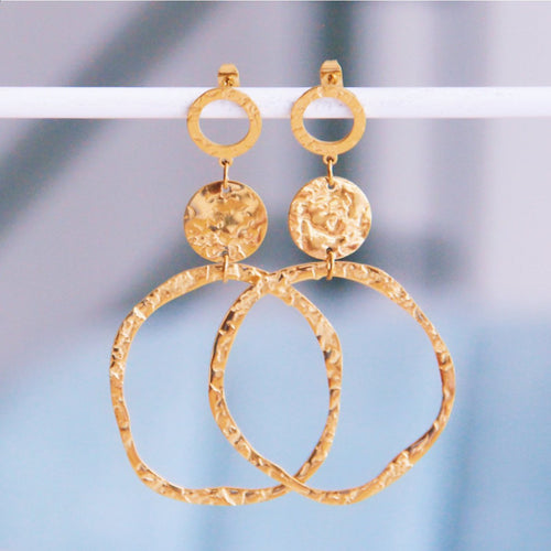 COOSZ_Bazou_Statement oorbellen