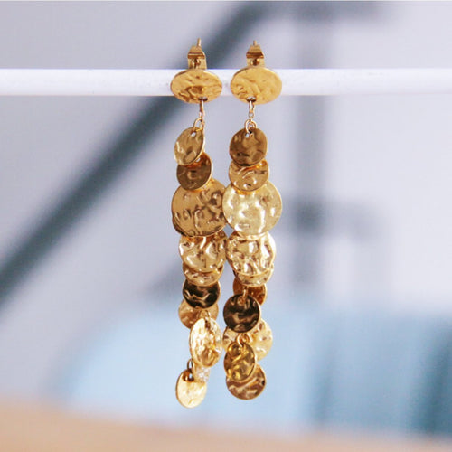 COOSZ_Bazou_statement oorbellen met muntjes