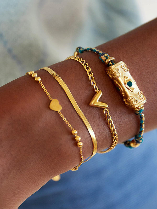Armband met v